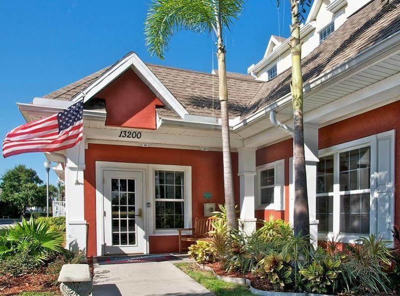 Towneplace Suites By Marriott St. Petersburg Clearwater Exterior photo